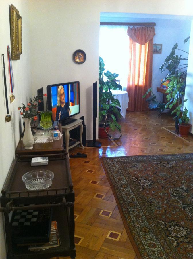Homestay On Akademika Sakharova Sohum Dış mekan fotoğraf